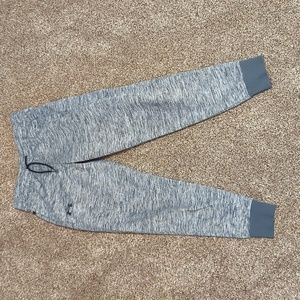 Boys Under Armour loose fit youth large pants